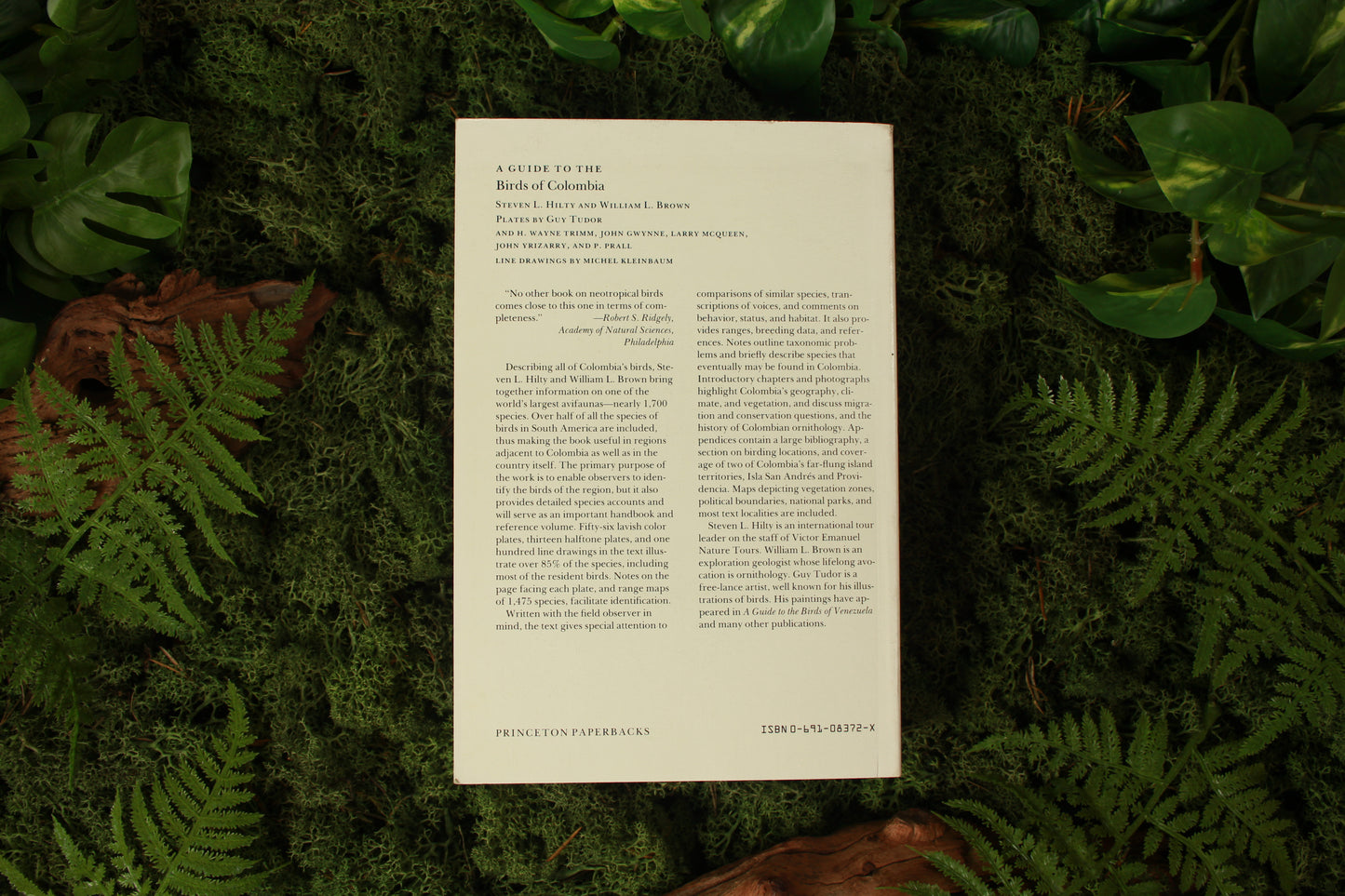A Guide to the Birds of Colombia - Steven L. Hilty, William L. Brown