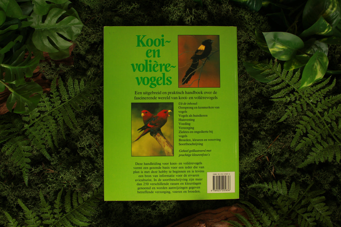 Kooi- en Voiliere vogels  - David Alderton